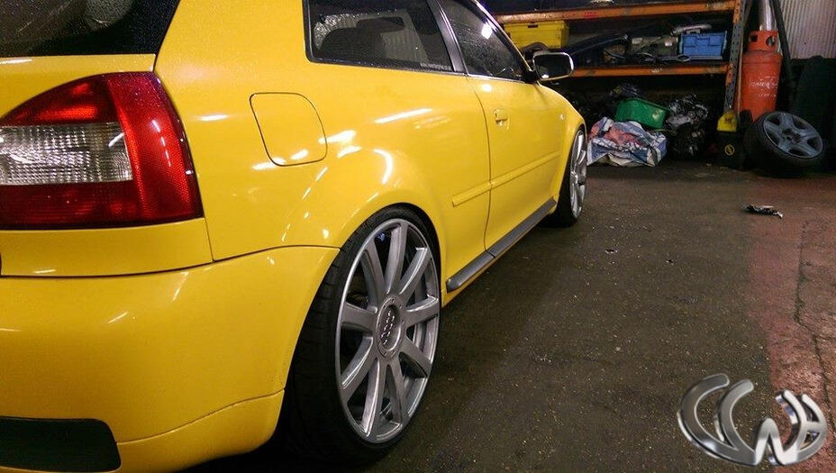 Audi S8 20s